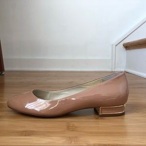 Michael Kors Patent Block-Heel Pump in Nude